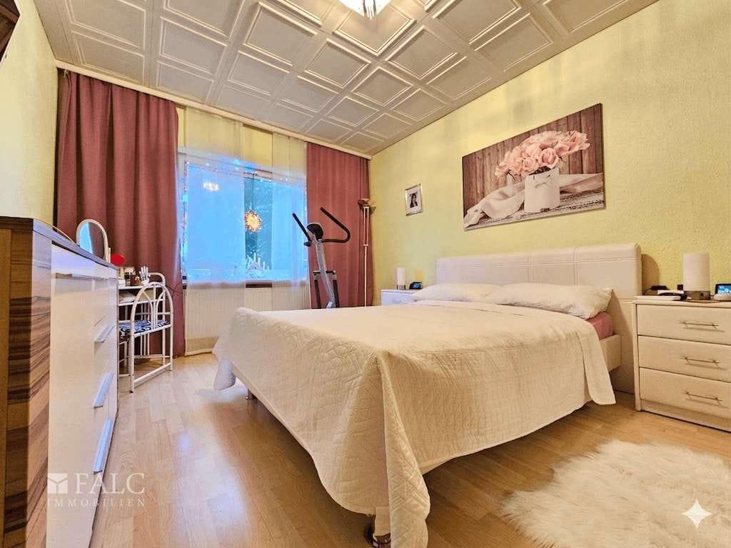 Immobilie in Reisbach - Mehrgenerationenhaus mit Wohlfühlfaktor und viel Raum zur Entfaltung - Bild 2