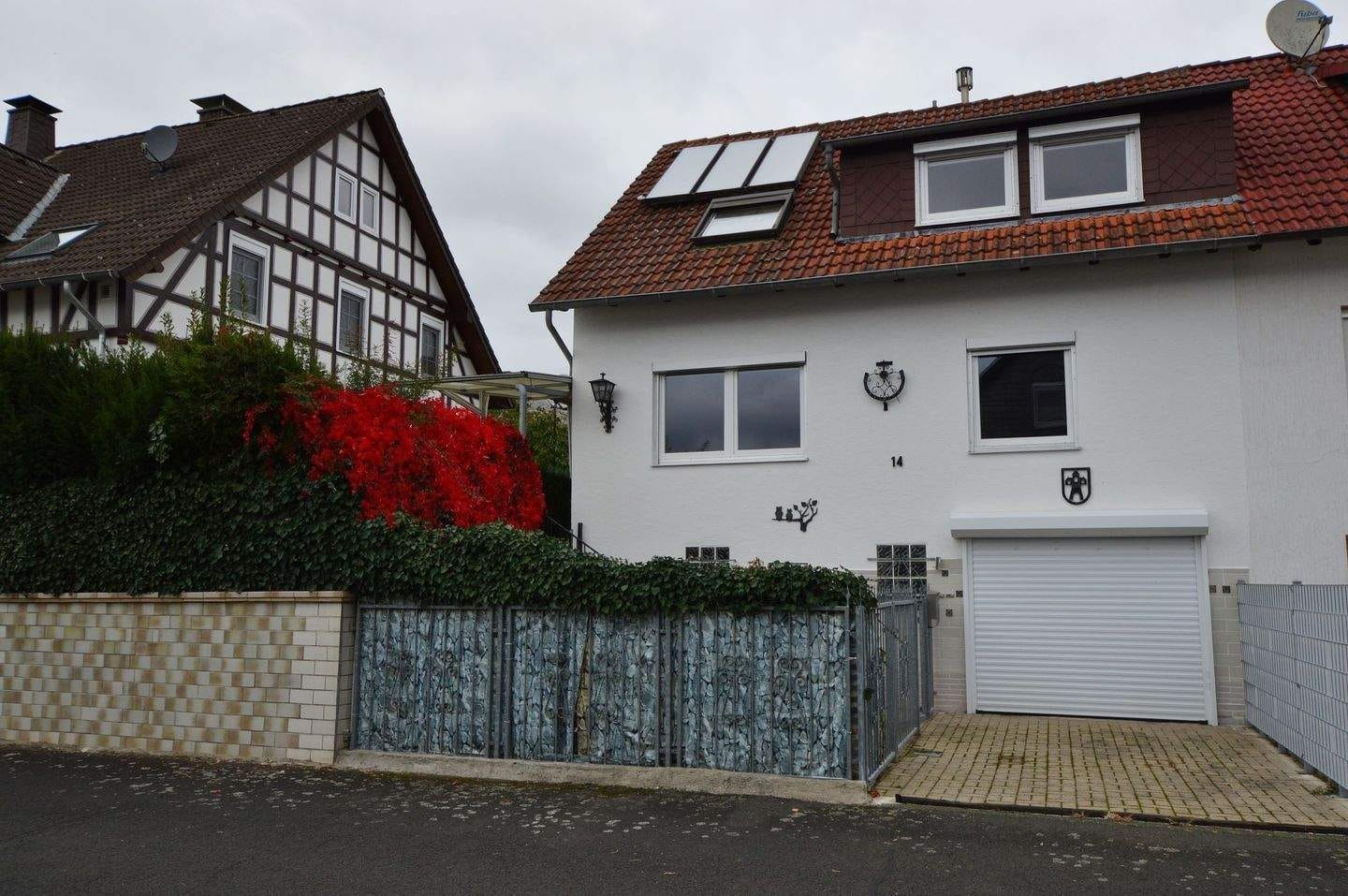 Immobilie in Edertal - Idyllisches Edertal OT Bergheim - Hübsches EFH/DHH in ruhiger Wohnlage - Bild 1