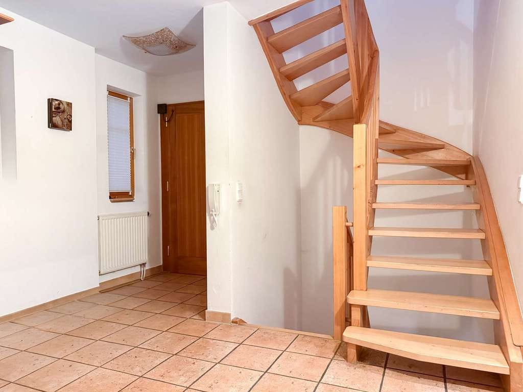 Immobilie in Gauting - ILIEV IMMOBILIEN: Familienfreundliches Einfamilienhaus mit Bürotrakt in Bestlage von GAUTING - Bild 4