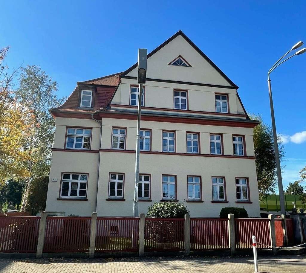 Immobilie in Böhlen - * 3-Raumwohnung bei Markkleeberg mit Balkon und großem Garten * - Bild 0