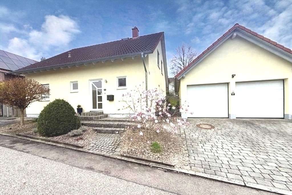 Immobilie in Baierbach - Modernes Wohnen trifft maximale Effizienz - Bild 1