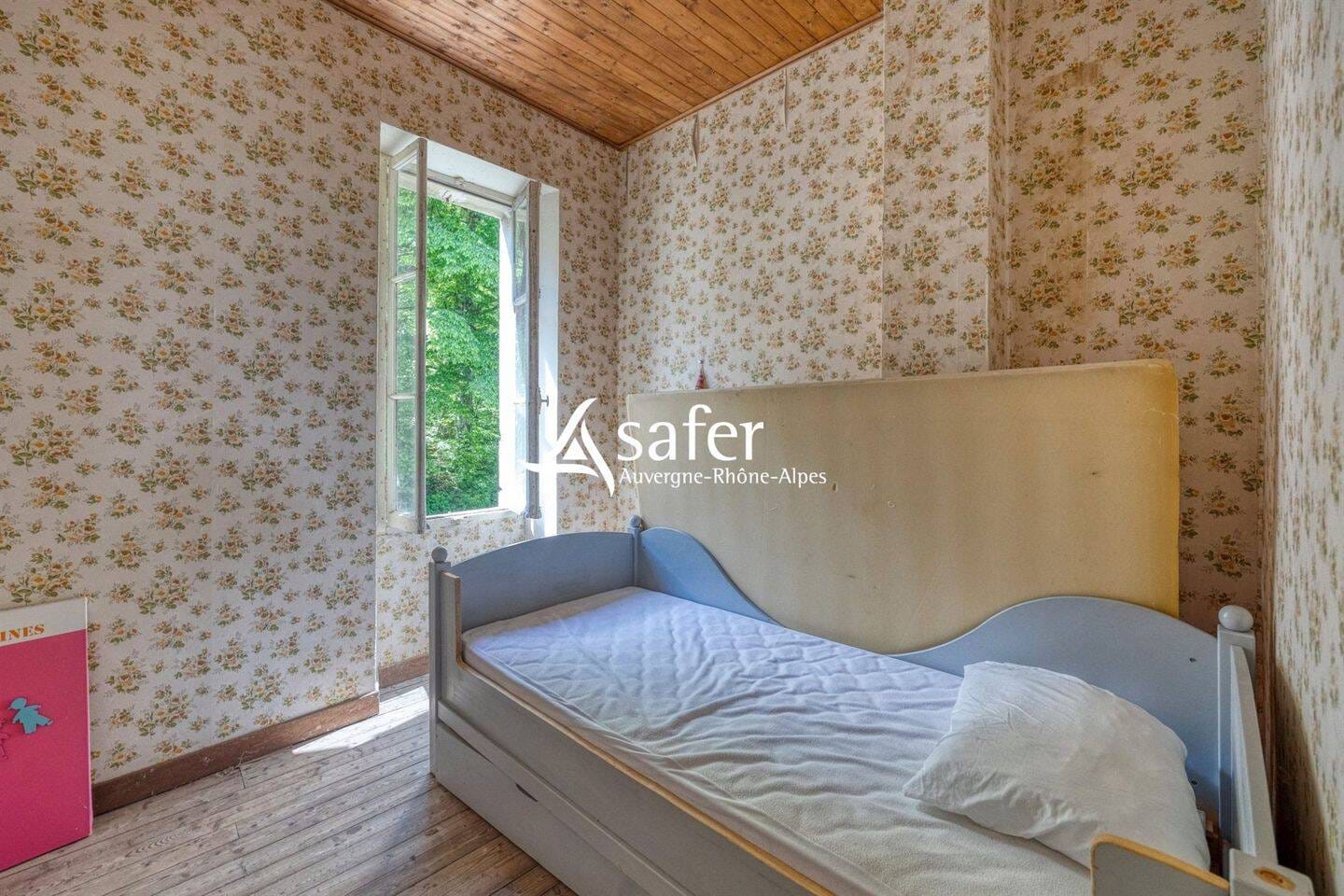 Immobilie in Didderse - Mächtiges, renovierungsbedürftiges Herrenhaus im Grésivaudan - Bild 4