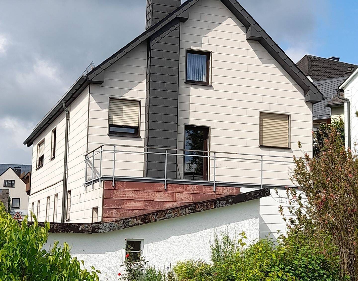 Immobilie in Naila - EFH mit Einliegerwohnung in Naila - OTMarlesreuth - Bild 1