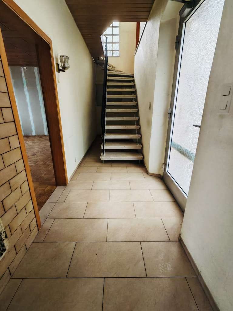 Immobilie in Alsheim - PREISREDUZIERUNG! Sanierungsbedürftiges Haus mit Garage und großzügigen Ausbaumöglichkeiten - Bild 3