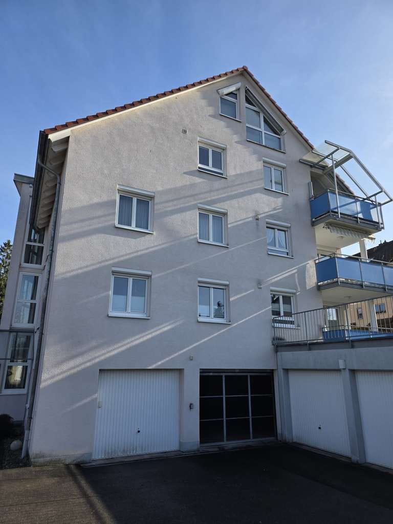 Immobilie in Kandern - 3 Zi.-ETW im DG/Dachspitz mit EBK, Balkon & TG - Bild 3