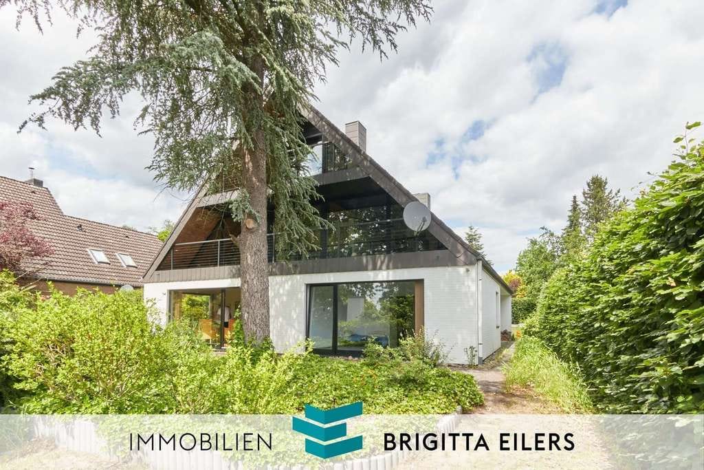 Immobilie in Achim - Großzügiges Architektenhaus in begehrter Lage nahe Weser mit 1.150 m² Grundstück & 270 m² Wohnfläche - Bild 0