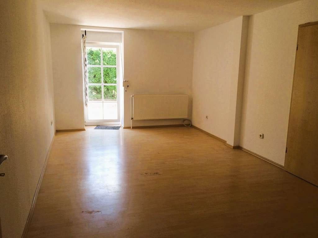 Immobilie in Bad Liebenzell - **Seltene Gelegenheit: 5,6 % Rendite - vermietete ETW & sofortiger Cashflow!** - Bild 2