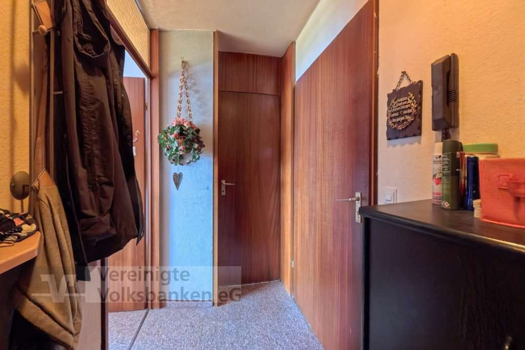 Immobilie in Gärtringen - Attraktive 2-Zimmer-Wohnung in begehrter Lage mit Entwicklungspotenzial - Bild 4