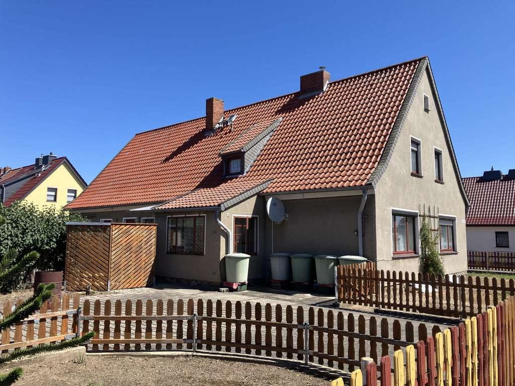 Immobilie in Haldensleben - Solides EFH mit großem Garten & Platz! - Bild 2