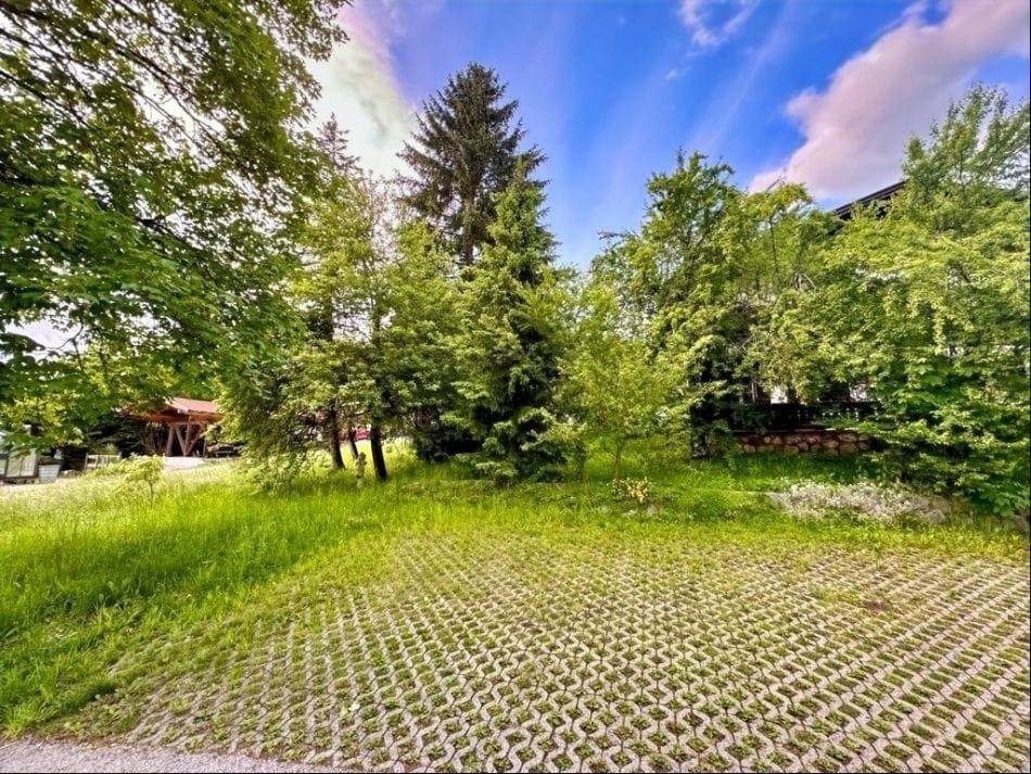 Immobilie in Reit im Winkl - Sanierungsbedürftiges historisches Anwesen "Schneiderbauer" in Reit im Winkl - Bild 2