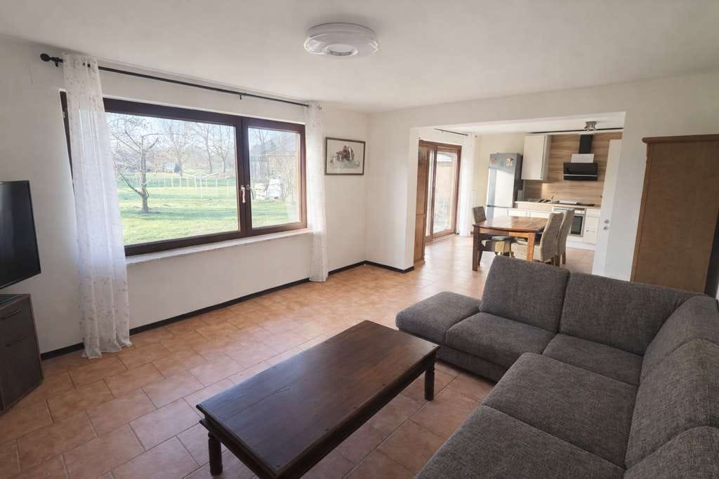 Immobilie in Wischhafen - 7 Hektar Land inklusive – Einfamilienhaus mit Stall, Halle und Nebengebäuden - Bild 3