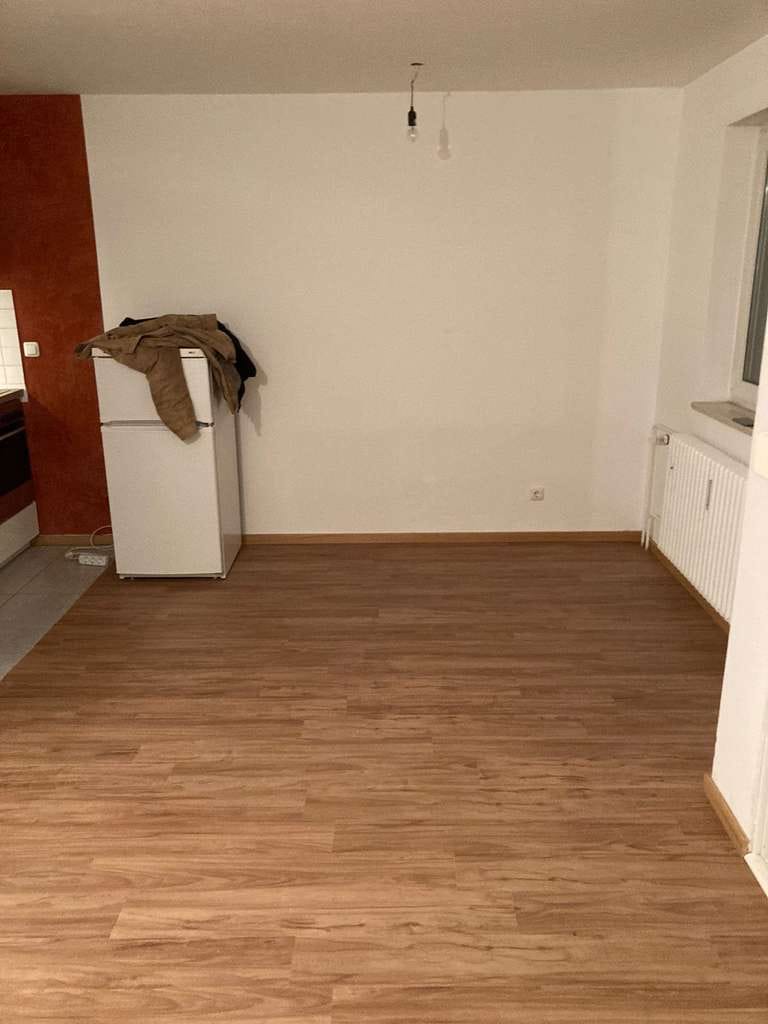 Immobilie in Fürstenfeldbruck - Helle 1-Zimmer-Wohnung mit Weitblick und Abendsonne im 7.OG - Bild 3