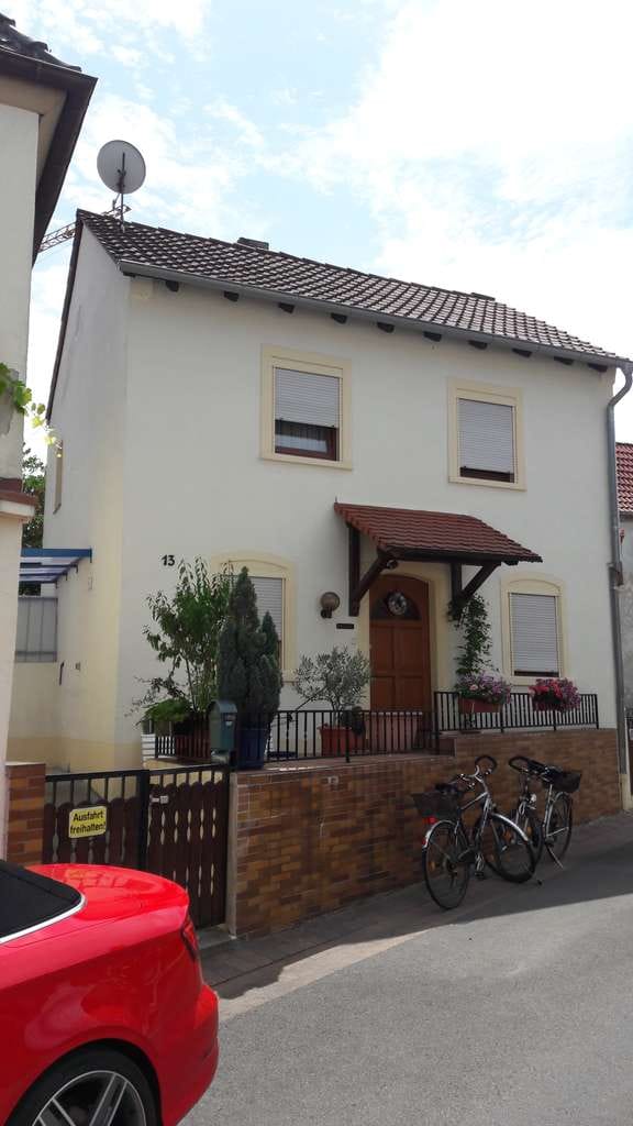 Immobilie in Deidesheim - Provisonsfrei! Kapitalanleger aufgepasst! Freundliches 3-Zimmer-Einfamilienhaus in Deidesheim - Bild 0