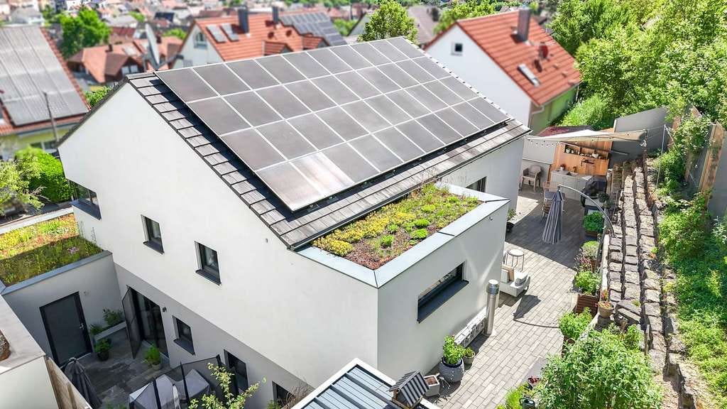 Immobilie in Güntersleben - Hochwertiges Architektenhaus - Handwerkskunst und moderne Technik in sonniger Lage - Bild 3
