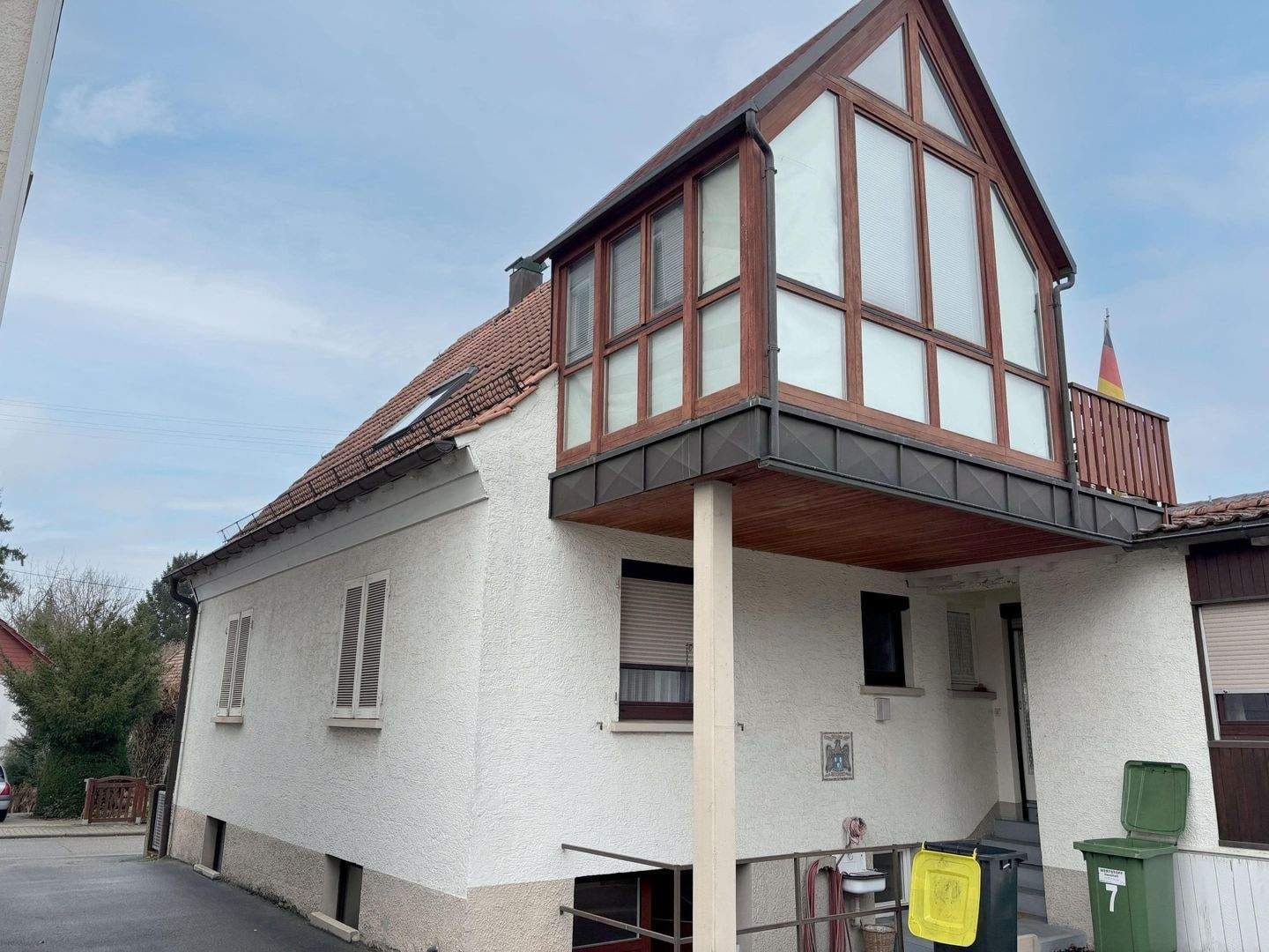 Immobilie in Ötisheim - Reichlich Platz im & ums Haus! - Bild 1
