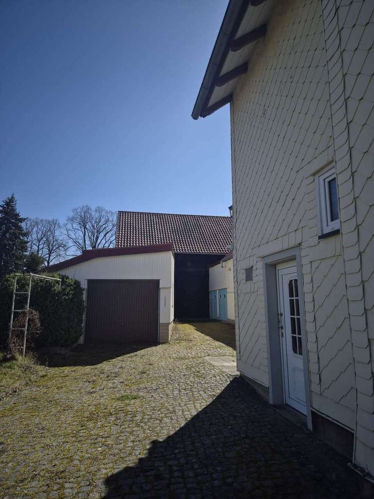 Immobilie in Ohrdruf - Ihr neues Wohnhaus mit Scheune und herrlichem Garten in Wölfis - Bild 1