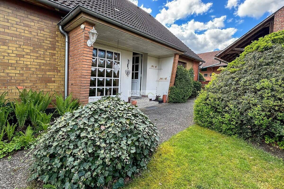Immobilie in Suderburg - Traumhafter Resthof für Familien, Hobby & Gewerbe - ca. 370 m² Wohnfläche & zahlreiche Nebengebäude - Bild 3