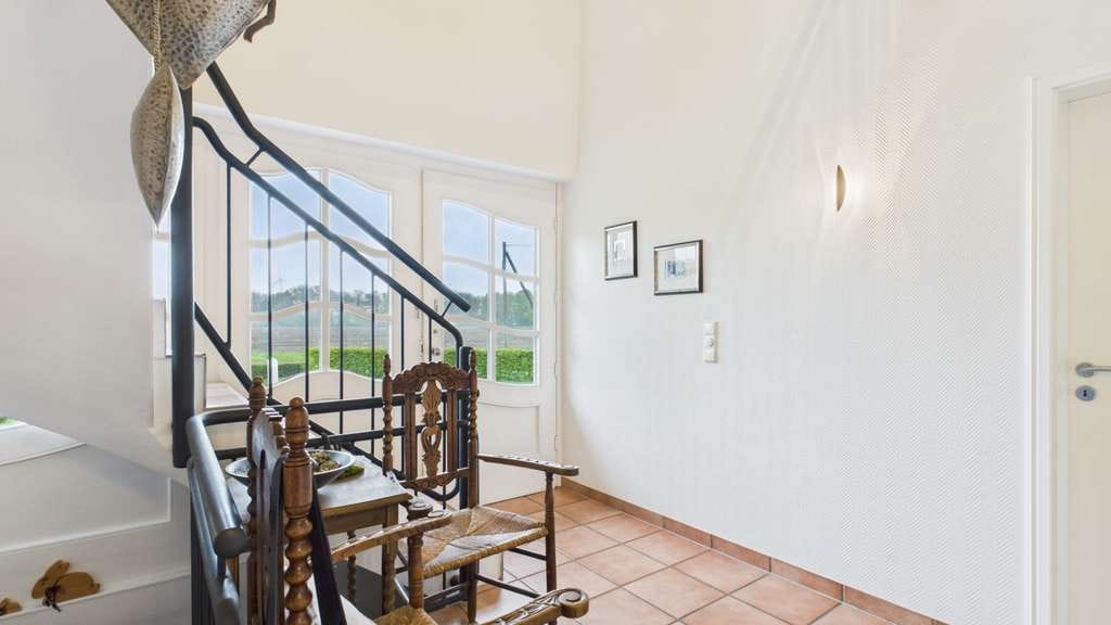 Immobilie in Legden - Einfamilienhaus mit großzügiger Halle & Bürotrakt – perfekt für Selbstständige - Bild 3