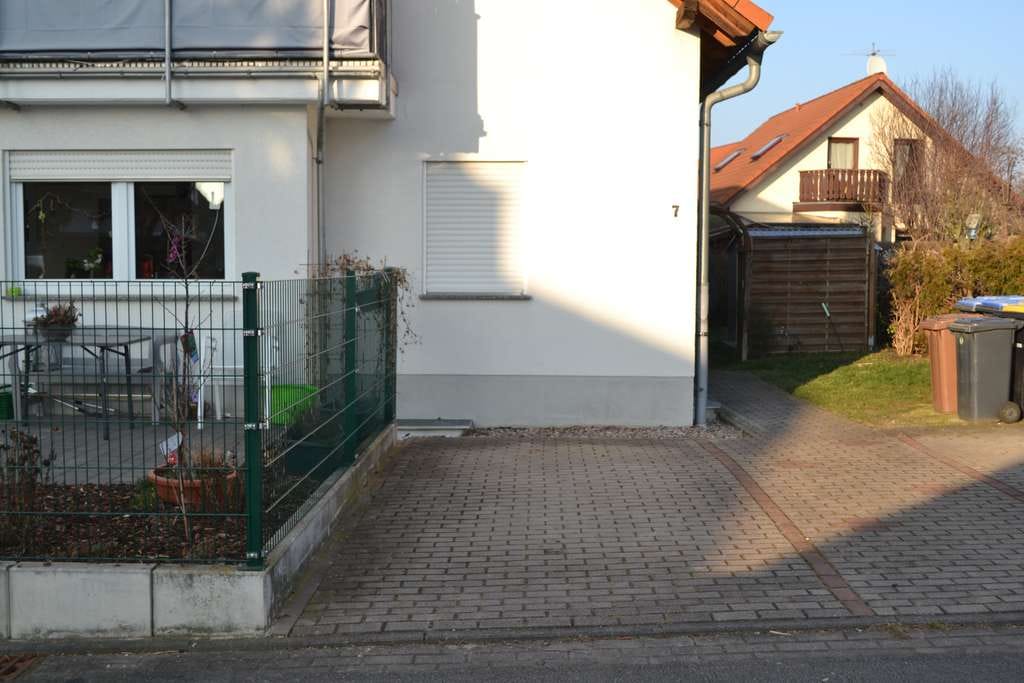 Immobilie in Amt Wachsenburg - Ein Dachgeschoß-Eigentumswohnung mit Stellplatz und Balkon in ruhiger ländlich idyllischer Lage - Bild 3
