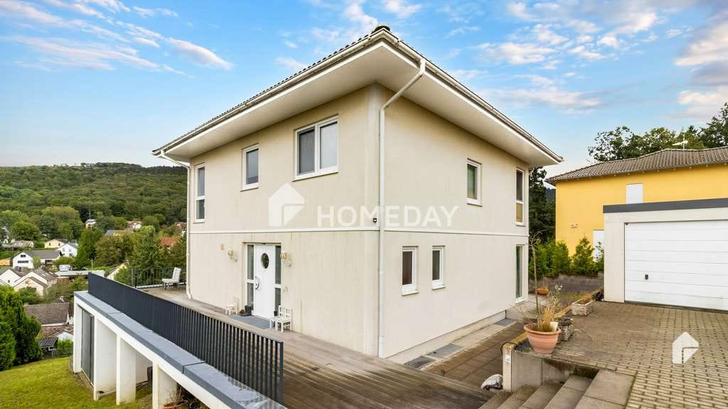 Immobilie in Glashütten - Exklusives Einfamilienhaus in ruhiger Lage mit tollem Ausblick – Stilvoll, modern und bezugsfertig - Bild 1