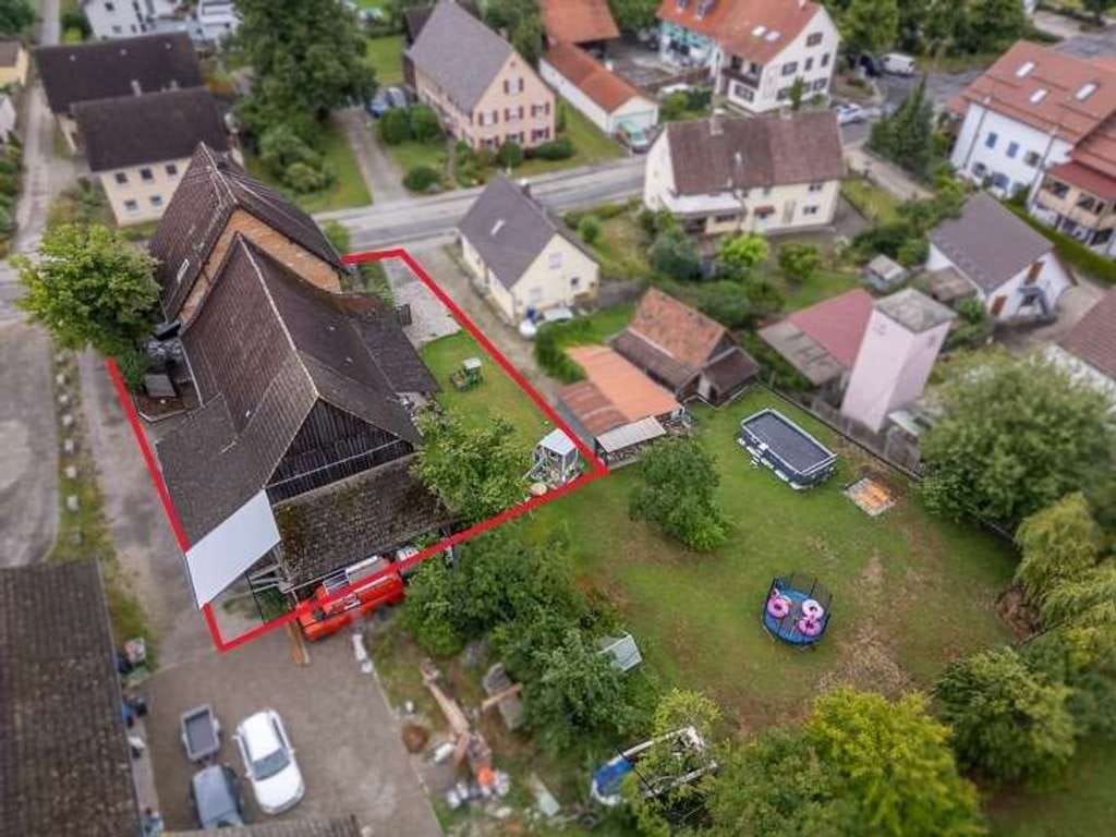 Immobilie in Kirchdorf an der Iller - Großzügiges Zuhause mit Charakter und vielfältigen Möglichkeiten - Bild 3