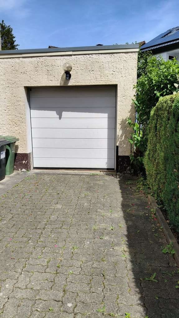 Immobilie in Holzminden - Zentrumnahes Mehrfamilienhaus mit Gartenidylle und sonniger Terrasse in Holzminden - Bild 3
