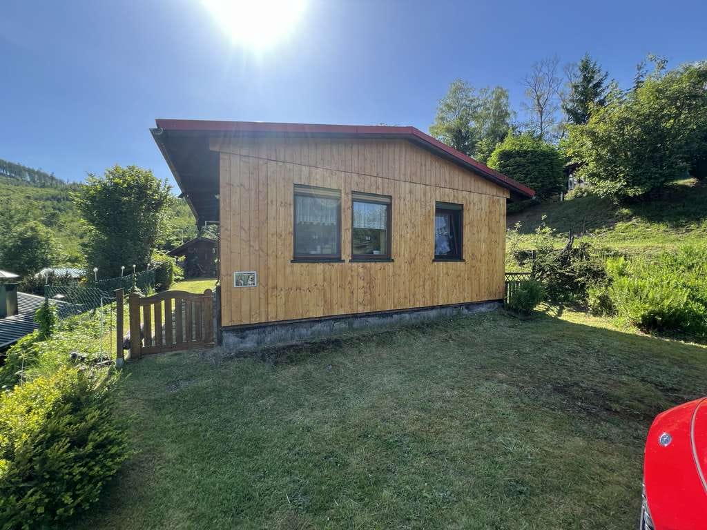 Immobilie in Dietzhölztal - Wochenendhaus direkt am Wald: 777 qm Grundstück, Ruhe und Natur in Dietzhölztal - Bild 3