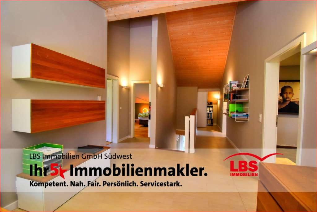 Immobilie in Eußerthal - #WaldrandOase 
#Design #Sternenhimmel 
#Traumhaus #Luxuriös 
#hochwertigeMöbelierung #bezugsfertig  - Bild 1