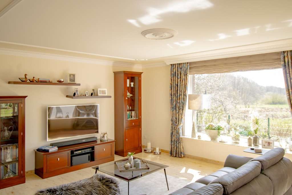 Immobilie in Oeversee - Großzügiges Mehrfamilienhaus mit drei Wohneinheiten und unverbaubarem Naturblick - Bild 2