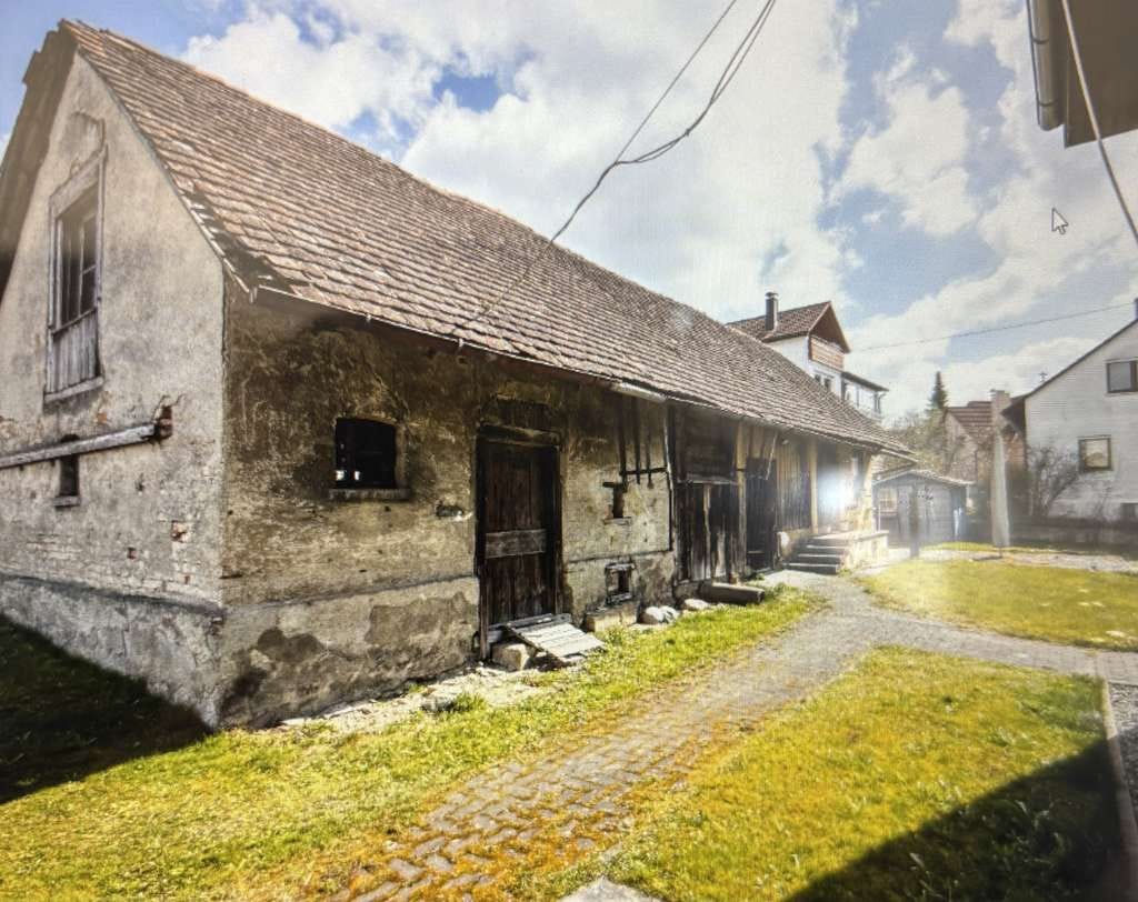 Immobilie in Baindt - Charmantes Anwesen von 1860 – Großzügig renoviertes Bauernhaus  - Bild 3