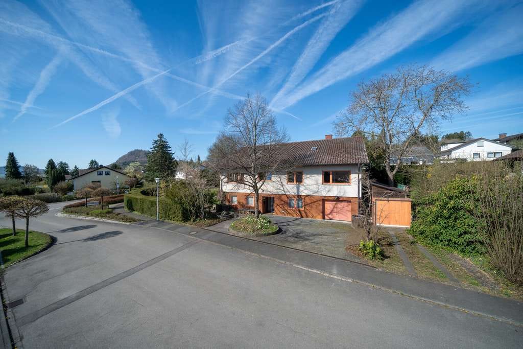 Immobilie in Engen - Exklusives Generationshaus in Toplage mit großem Grundstück - Bild 3