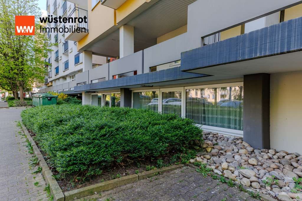 Immobilie in Freiburg im Breisgau - **Ruhiges Wohnen mit Substanz – Gepflegte 1-Zimmerwohnung in Freiburg-Zähringen** - Bild 1