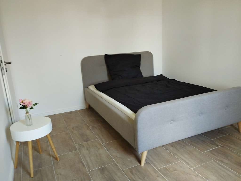 Immobilie in Lübbecke - Große Wohnung 5 Zimmer Familienwohnung Kapitalanlage Appartement - Bild 0