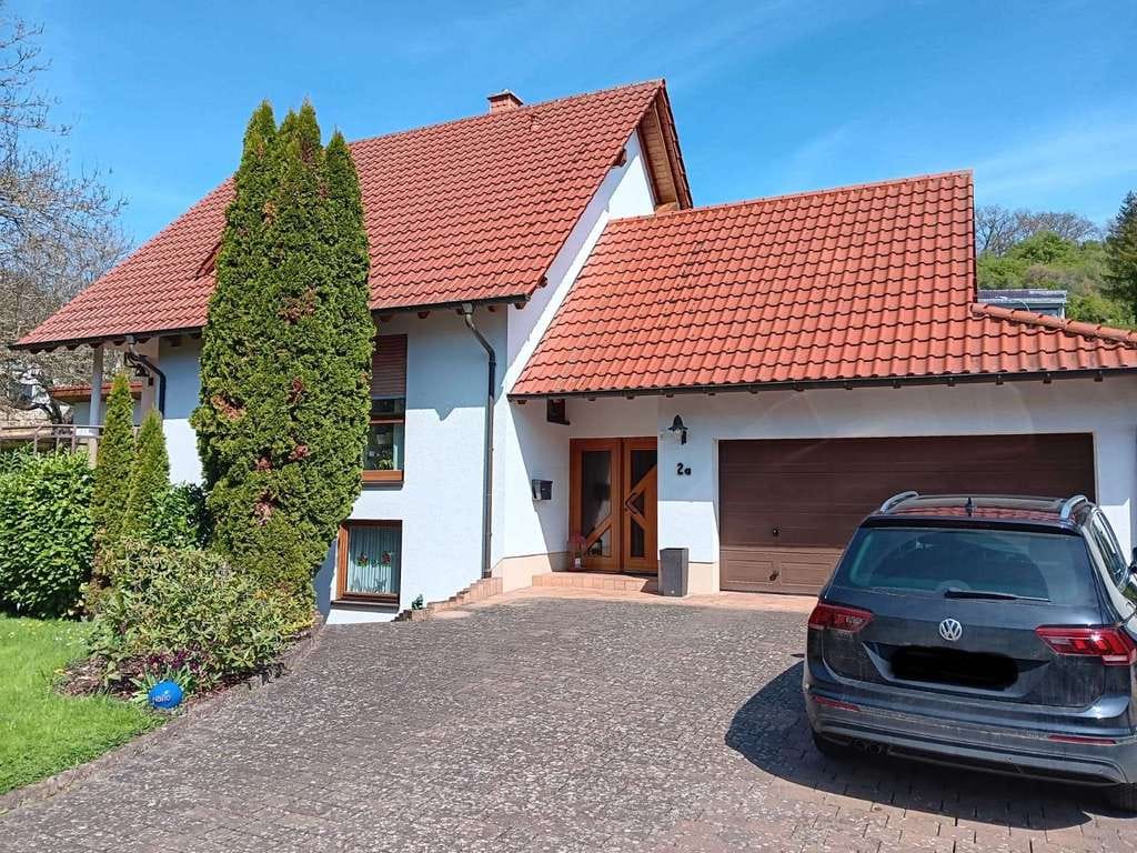 Immobilie in Obermoschel - Top-Gelegenheit! Großzügiges, gepflegtes Einfamilienhaus in Obermoschel zu verkaufen! - Bild 1
