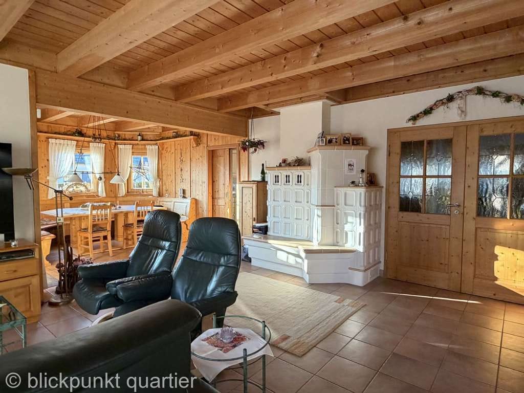 Immobilie in Pettstadt - wunderschönes, sehr gepflegtes Landhaus in absolut ruhiger Lage in Pettstadt - Bild 2