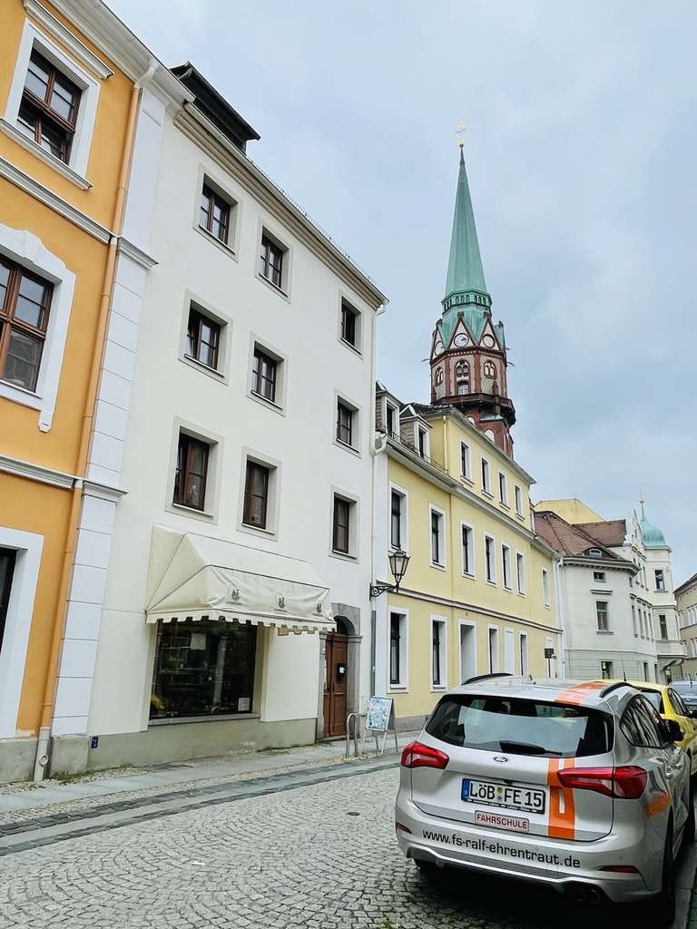 Immobilie in Löbau - Wunderbar saniertes Mehrfamilienhaus in traumhafter Altstadtlage von Löbau - perfektes Investment! - Bild 0