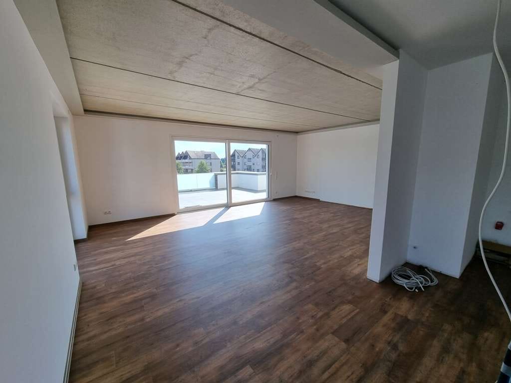 Immobilie in Lembruch - Wohnen, da wo andere Urlaub machen! KfW 55 Effizienzhaus - Penthouse-Eigentumswohnung mit großer Dac - Bild 3