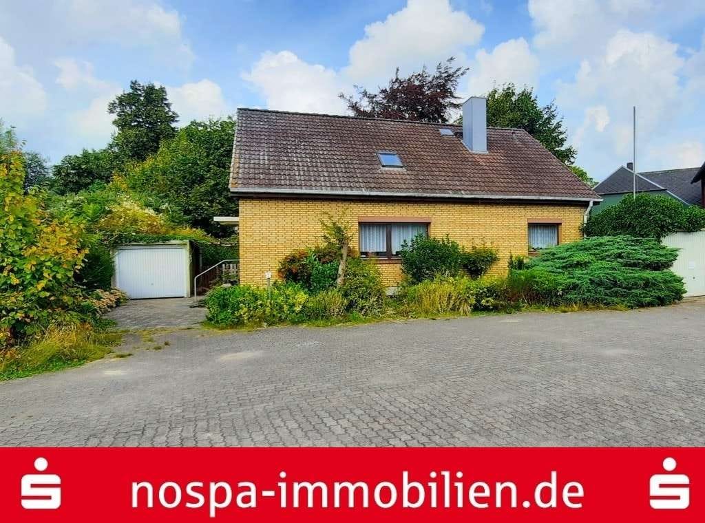 Immobilie in Erfde - Für kreative Köpfe: Verwirklichen Sie Ihren Traum vom Eigenheim mit Potential auf großem Grundstück! - Bild 0