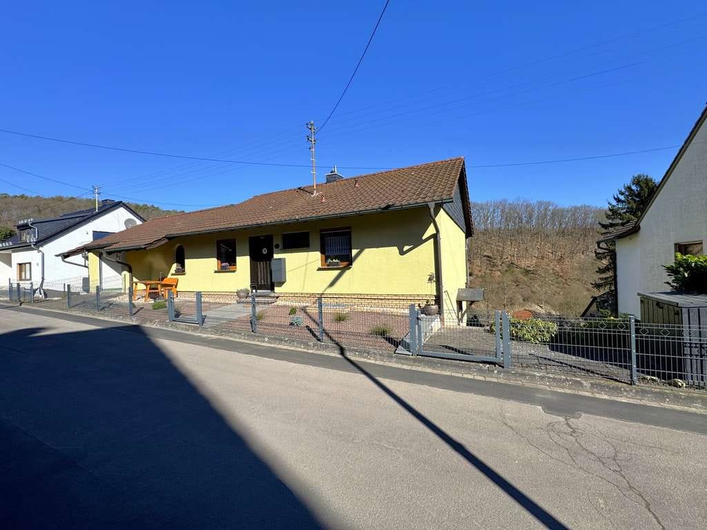 Immobilie in Oberlahr - Ankommen & wohlfühlen: Großzügiger Bungalow für jede Lebensphase in ruhiger Wohnlage - Bild 4