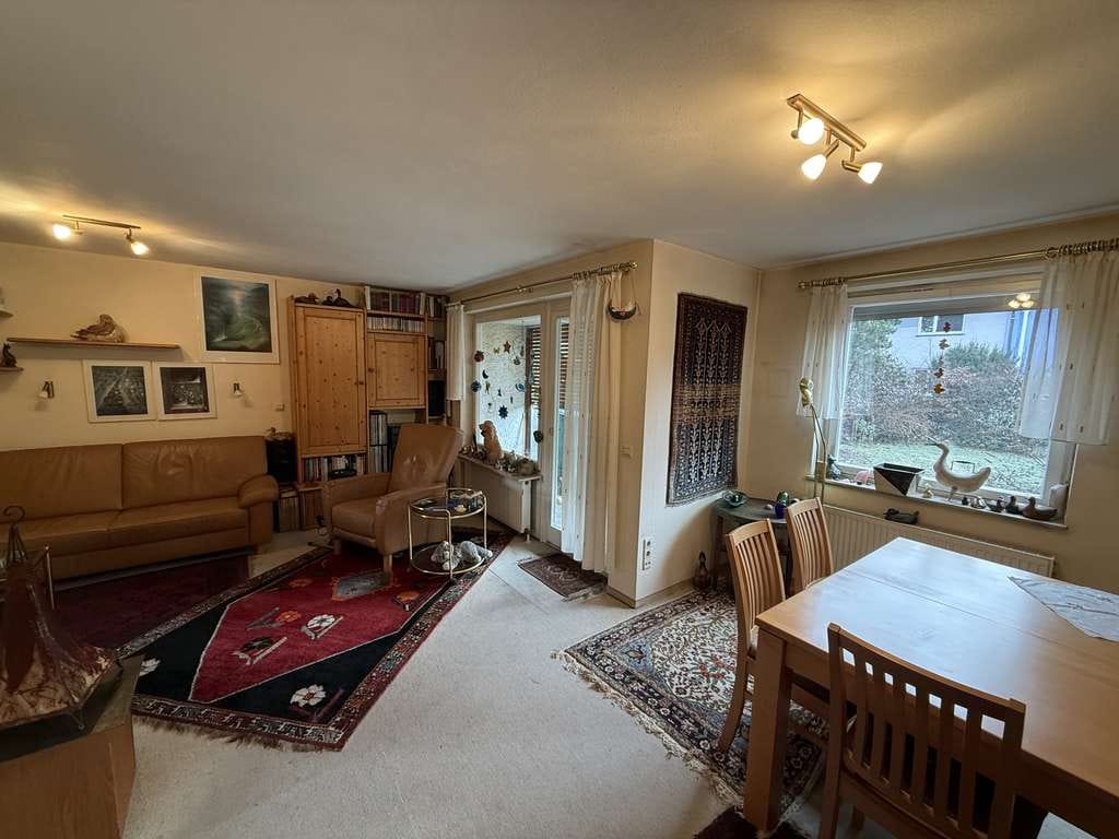 Immobilie in Isny im Allgäu - Charmantes Reihenmittelhaus mit Renovierungspotenzial im idyllischen Isny im Allgäu - Bild 4