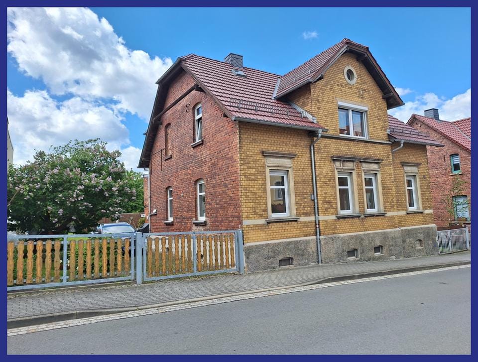 Immobilie in Hermsdorf - Ein-bis Zweifamilienhaus in guter Lage - Bild 0