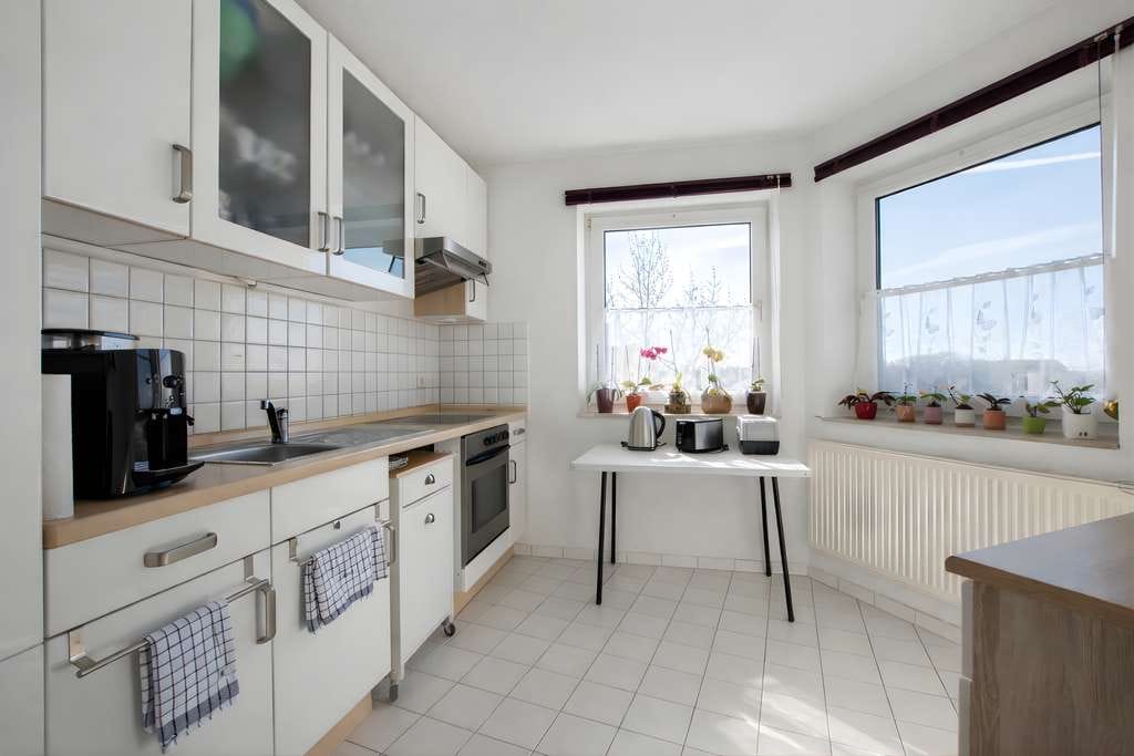 Immobilie in Hermsdorf - Vermietete Eigentumswohnung mit Loggia und individueller Raumaufteilung in Hermsdorf - Bild 4