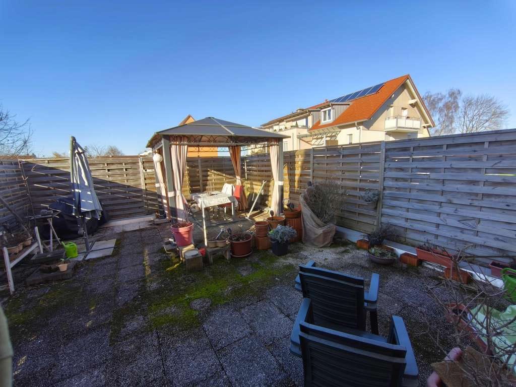 Immobilie in Kempten (Allgäu) - Anlageobjekt in St. Mang: Mehrfamilienhaus mit Praxis, zwei großen Wohnungen und Ausbaupotenzial - Bild 3
