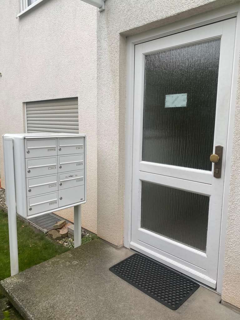 Immobilie in Braunweiler - ** GEPFLEGTE 3 ZIMMER WOHNUNG MIT HERRLICHEM BALKON & GARAGENSTELLPLATZ IN ROXHEIM ** - Bild 2