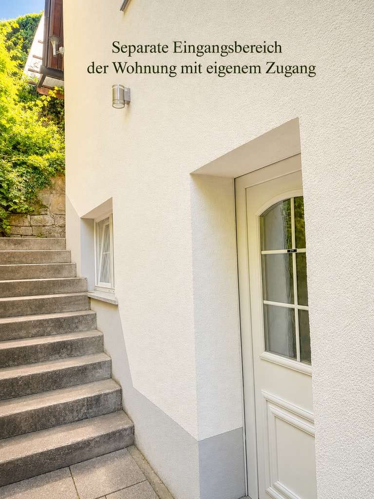 Immobilie in Oberderdingen - Top gepflegte EG-Wohnung mit 40 m² Garage und Stellplatz - Bild 0