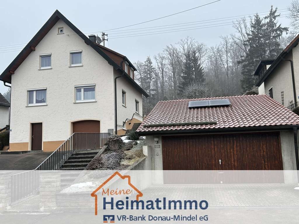 Immobilie in Zöschingen - Familiendomizil in ruhiger Lage mit großem Garten - Bild 0
