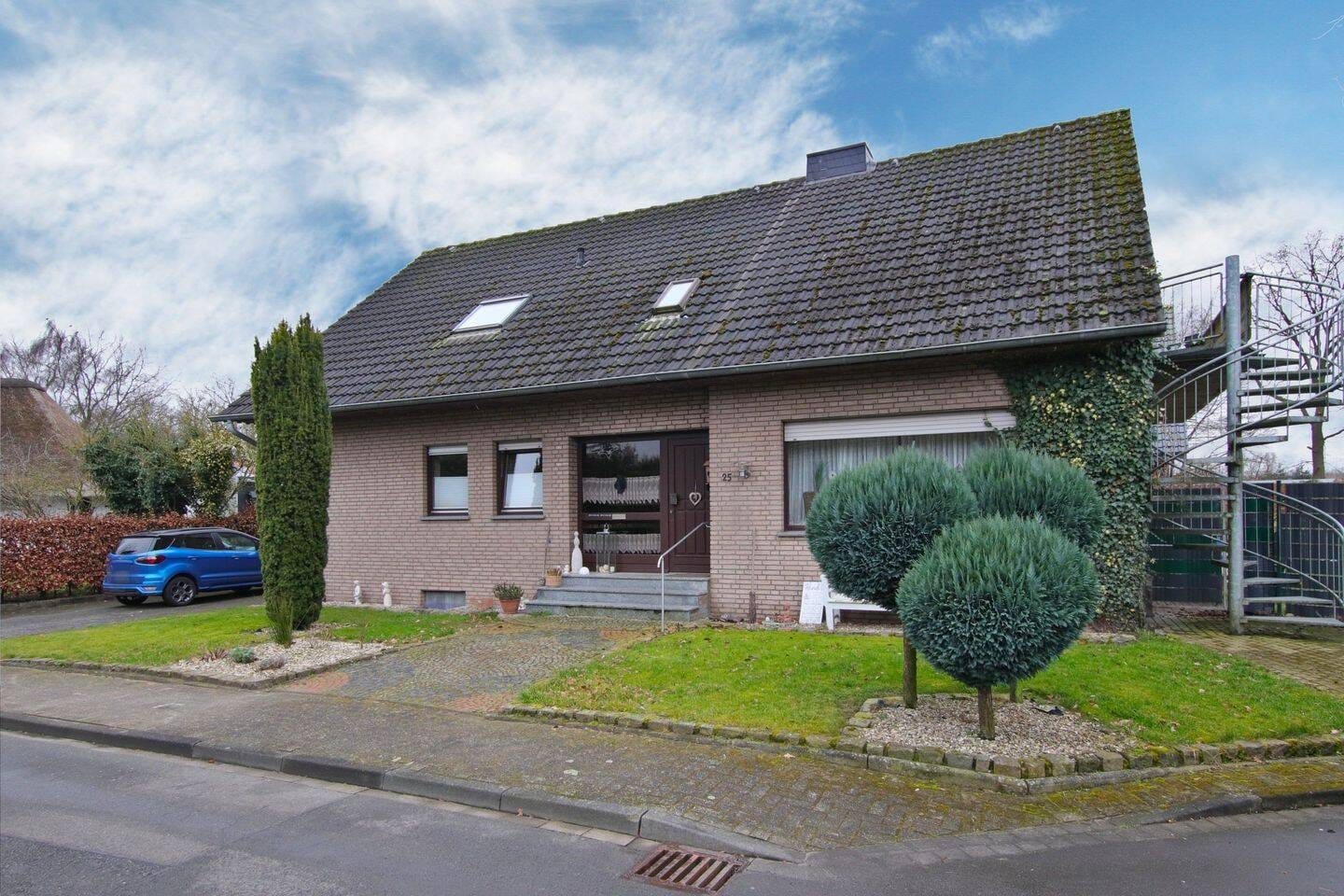 Immobilie in Wettringen - Flexibles Wohnen - EFH oder ZFH mit Garten, Garage & Vollkeller - Bild 1