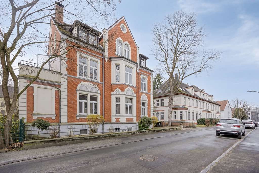 Immobilie in Dortmund - Viel Platz für Ihre Ideen - Renvovierungsbedürftige Erdgeschosswohnung in Gründerzeitvilla - Bild 0