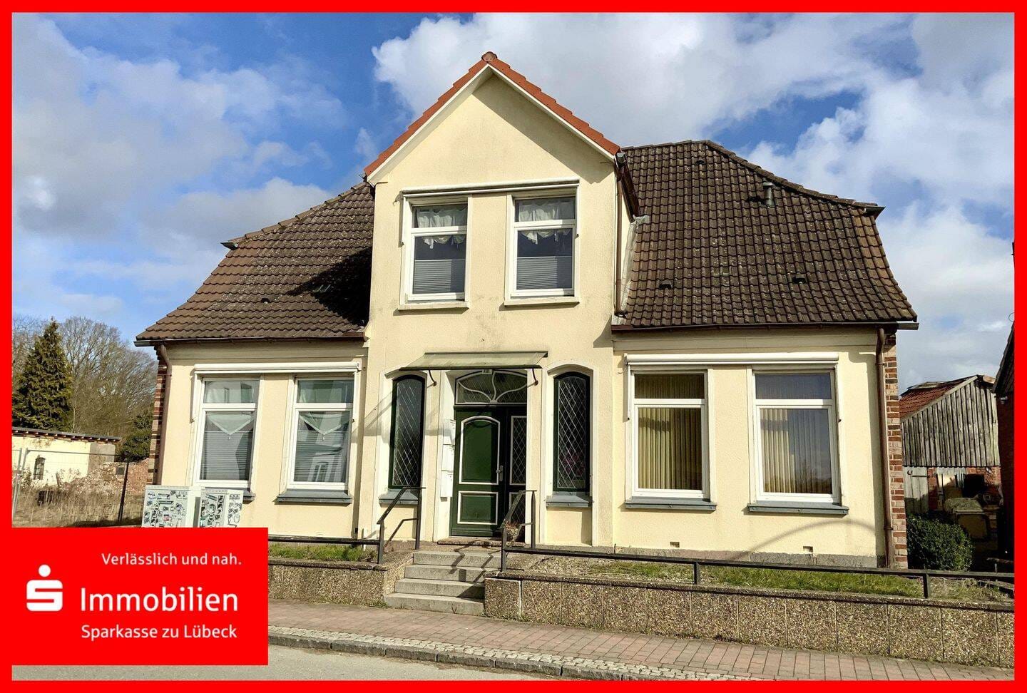 Immobilie in Ahrensbök - Mehrfamilienhaus mit 3 Wohneinheiten - Bild 0