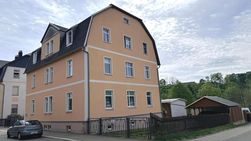 Immobilie in Wildenfels - Mieter & Altbaucharme inklusive! - Bild 1